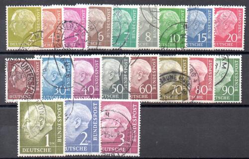 Alemania Nº 62A/72A<br />
Nº MIchel 17x7/96x